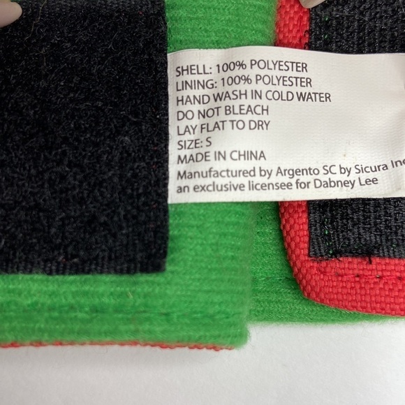 Dabney Lee Dog Holiday Red Vest Harness Size Small - Picture 6 of 8